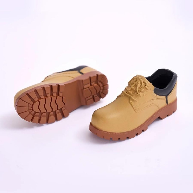 Stokta ZY1042A/B 1/6 Ölçekli M - Leatherwork Products incelemesi ve fiyatı
